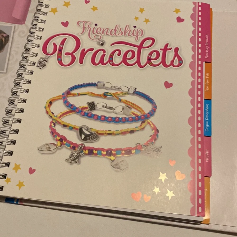 Craft book - Picture 4 of 8